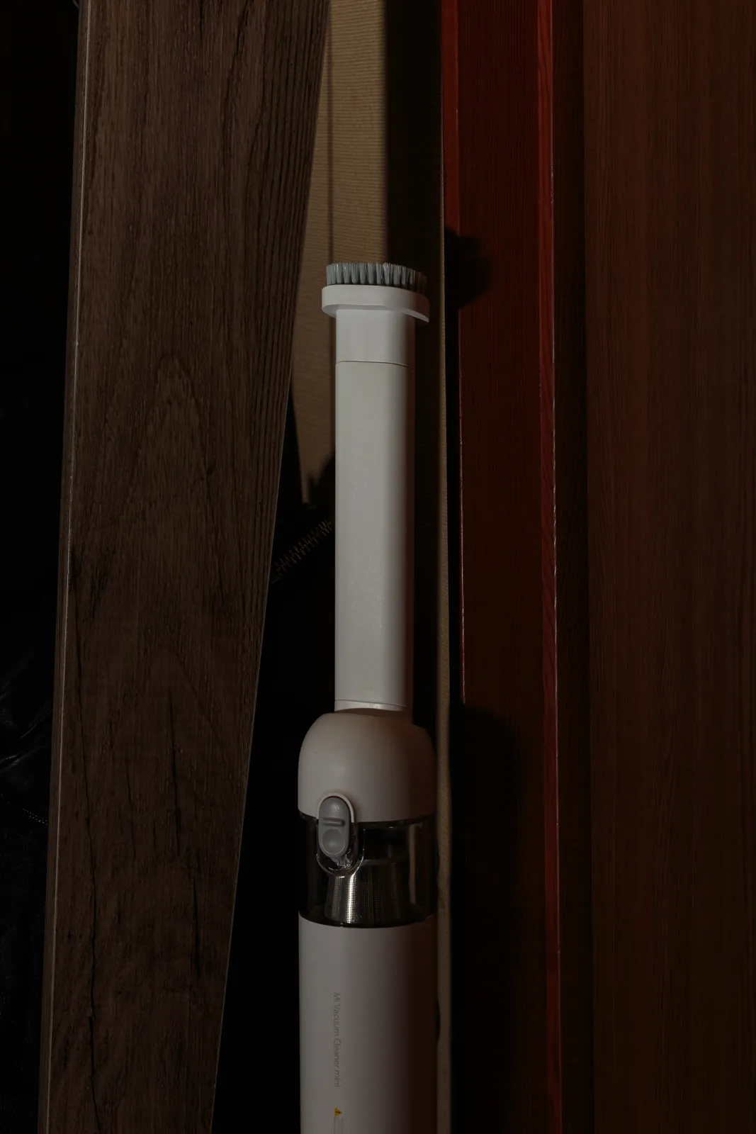 Mi Vacuum Cleaner Miniは小型なので部屋のちょっとした隙間に置いておける